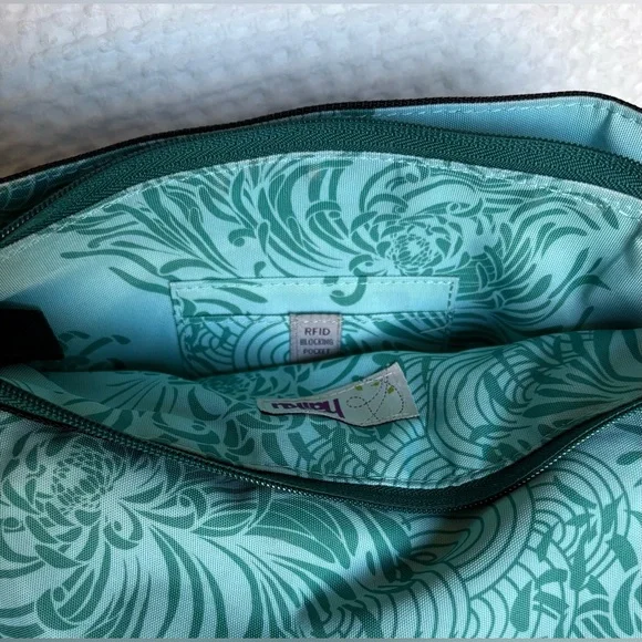 Haiku Bliss crossbody bag - Picture 6 of 9